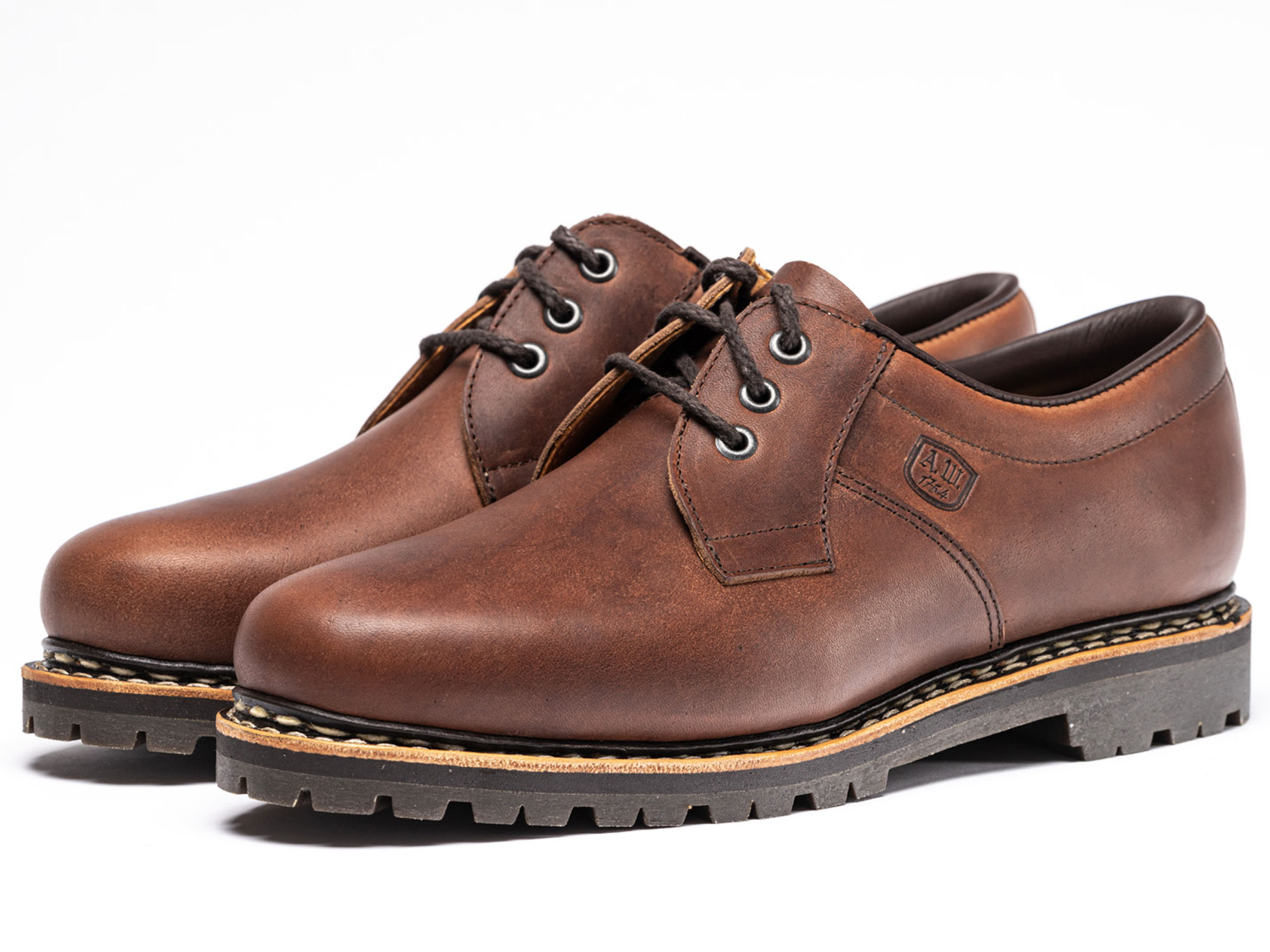 Trabert echt zwiegenähte Schuhe und Stiefel Trabert echt zwiegenähte Schuhe und Stiefel